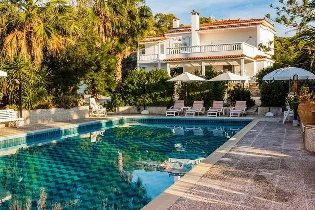 Villa Supreme