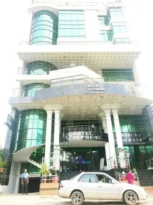 Hotel Supreme