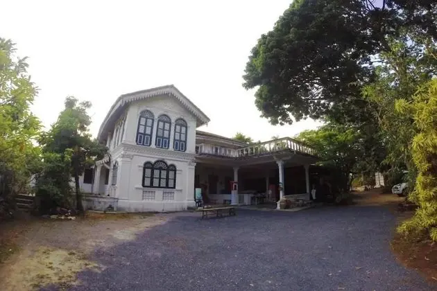 Surachet at 257 Boutique House - Dış Mekan