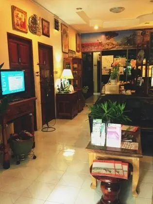 Surada Guesthouse - Lobi