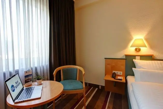 Sure Hotel by Best Western Ambassador Duesseldorf - Oda