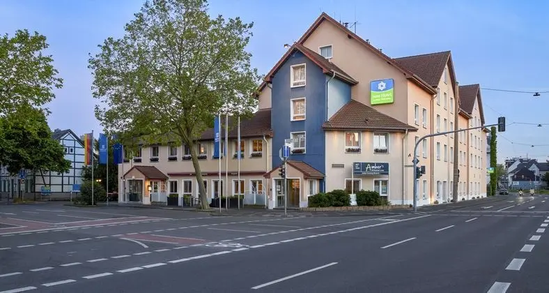Sure Hotel by Best Western Hilden-Duesseldorf - Dış Mekan
