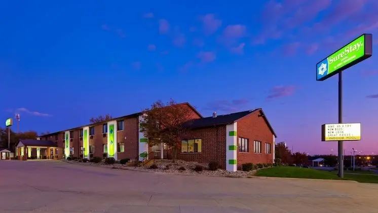 SureStay Hotel by Best Western Cedar Rapids - Dış Mekan