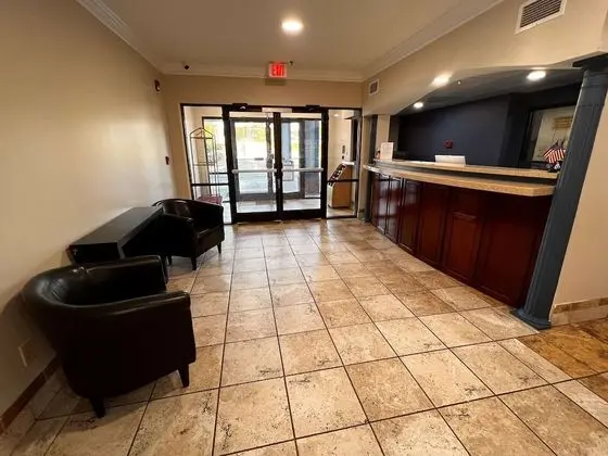 SureStay Hotel by Best Western Morganton - Lobi