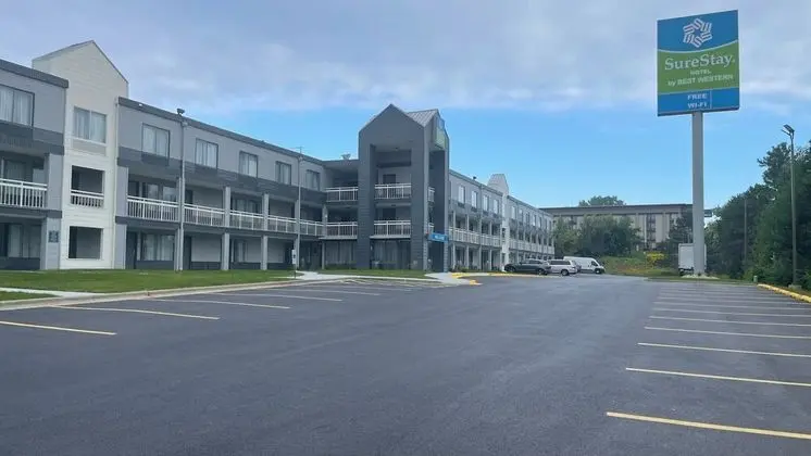 SureStay Hotel by Best Western Rockford East - Dış Mekan
