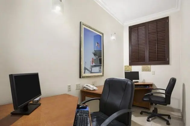 SureStay Hotel by Best Western Santa Monica - Genel