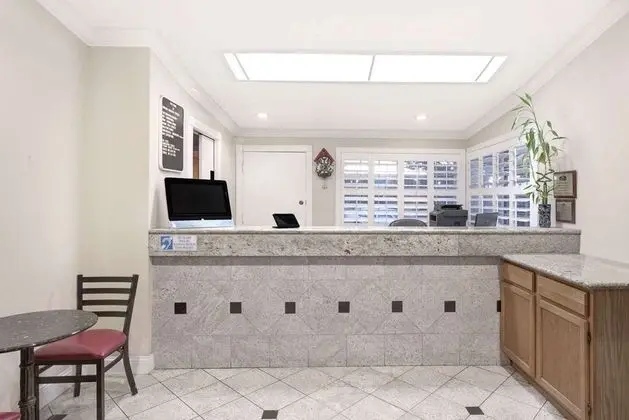 SureStay Hotel by Best Western Seaside Monterey - Lobi