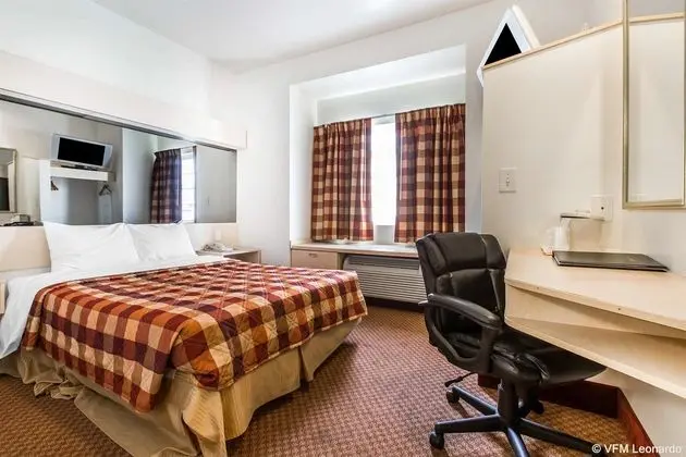 SureStay Hotel by Best Western Shallotte - Genel