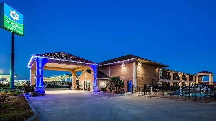 SureStay Hotel by Best Western Terrell - Dış Mekan