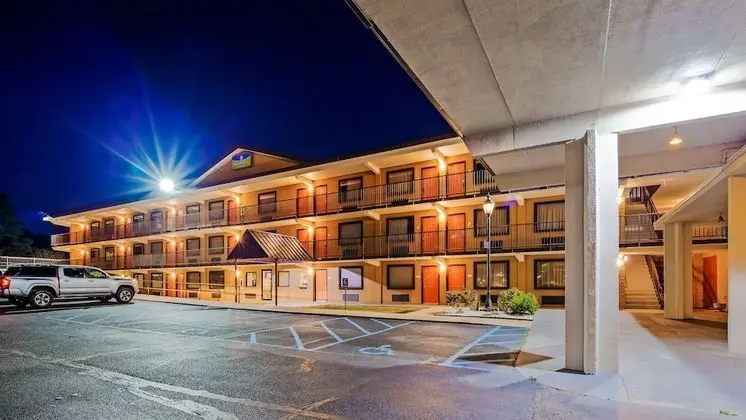 SureStay Hotel by Best Western Tupelo North - Dış Mekan