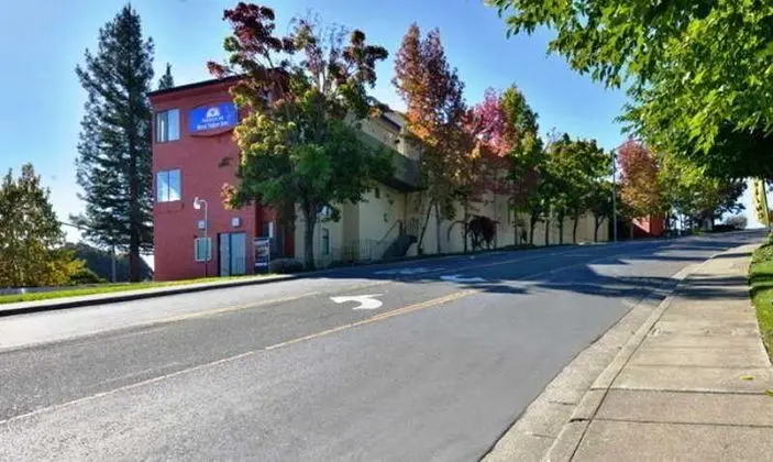 SureStay Hotel by Best Western Vallejo Napa Valley