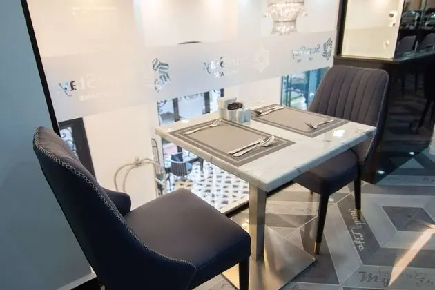 SureStay Hotel by Best Western Vientiane - Yerinde Yemek