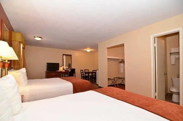 SureStay Hotel by Best Western Zapata