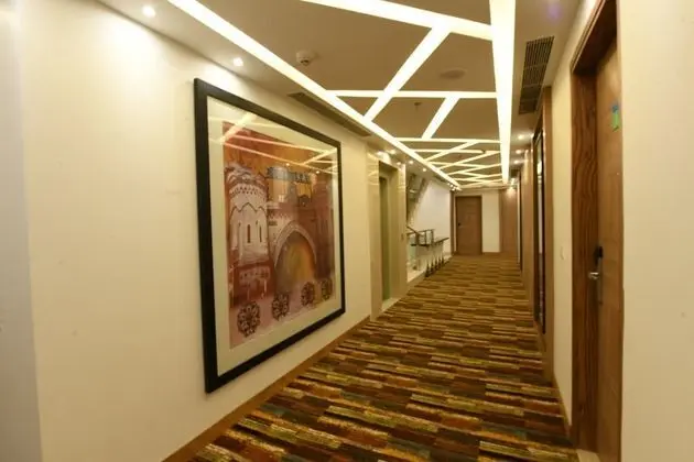 SureStay Plus Hotel by Best Western Amritsar - Dış Mekan
