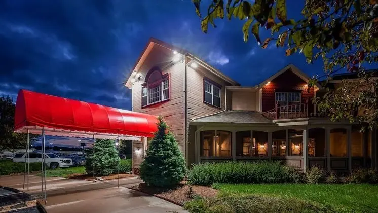 SureStay Plus Hotel by Best Western Auburn