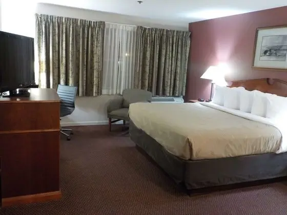 SureStay Plus Hotel by Best Western Auburn - Oda