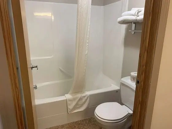 SureStay Plus Hotel by Best Western Hardisty - Banyo Tipleri