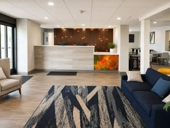SureStay Plus by Best Western Johnson City Binghamton - Lobi