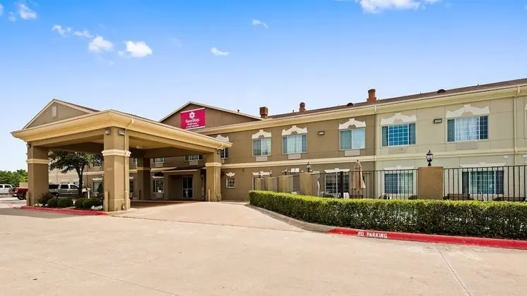 SureStay Plus Hotel by Best Western Mesquite