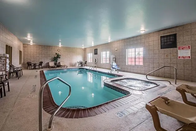 SureStay Plus by Best Western San Antonio Seaworld - Havuz