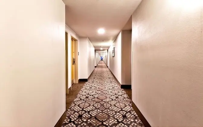 Surestay Plus Hotel By Best Western Seatac Airport - İç Mekan