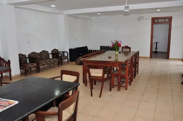 Surf City Guesthouse - Lobi