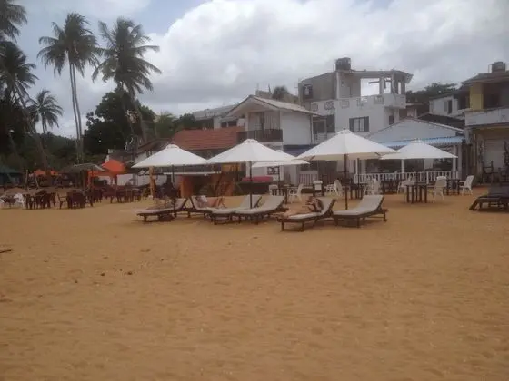 Surf City Guesthouse - Plaj