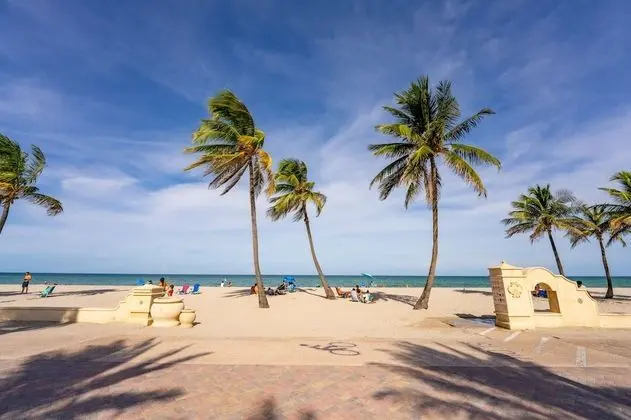The Surf Hollywood Beach - Plaj