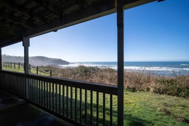 Surf Rider House