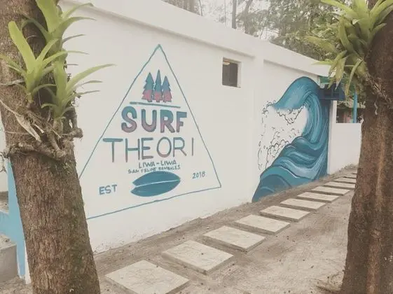 Surf Theori Resort
