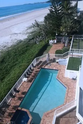 Surfers Horizons Resort - Havuz