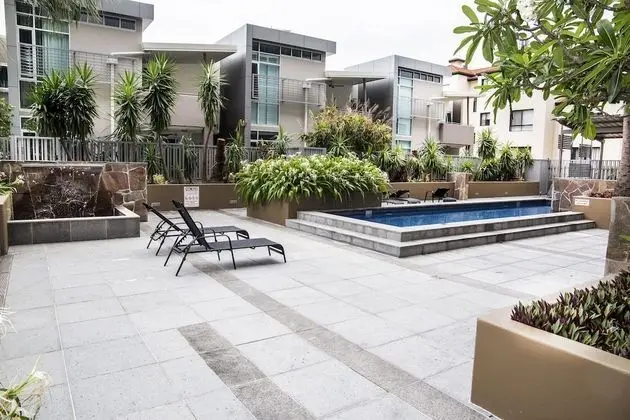 Surfers Paradise Suite with Pool and Spa - Havuz