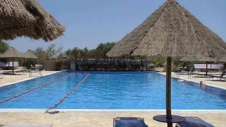 Surfing Beach Village - Havuz