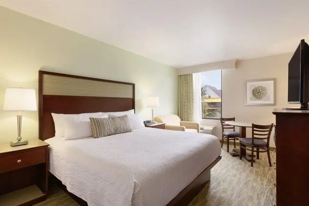 Surfside Beach Resort - Genel