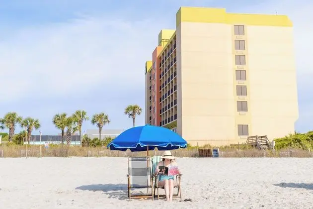 Surfside Beach Resort - Plaj