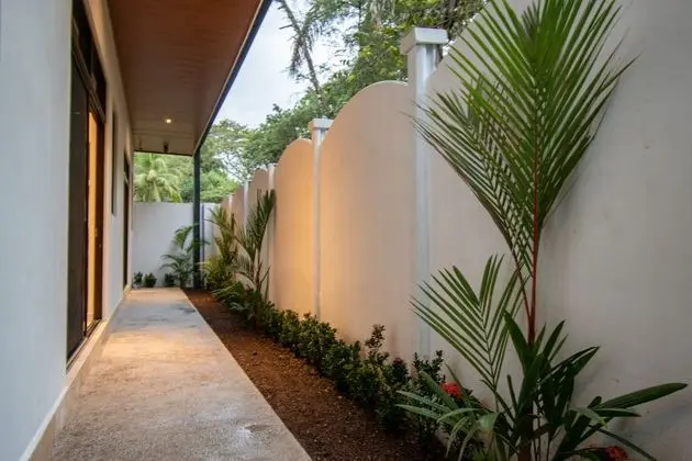 Surfside Santa Teresa