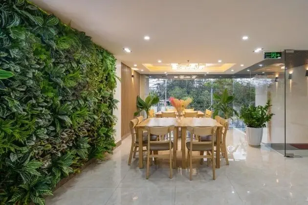 Suri Apartment & Hotel Danang - Yerinde Yemek