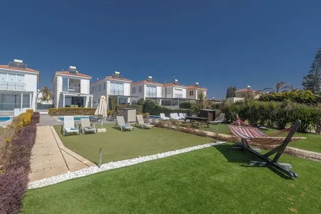 Villa Suri, Luxury Seafront Villa - Dış Mekan