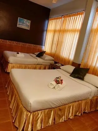 Suriwong Chumphon Hotel - Spa