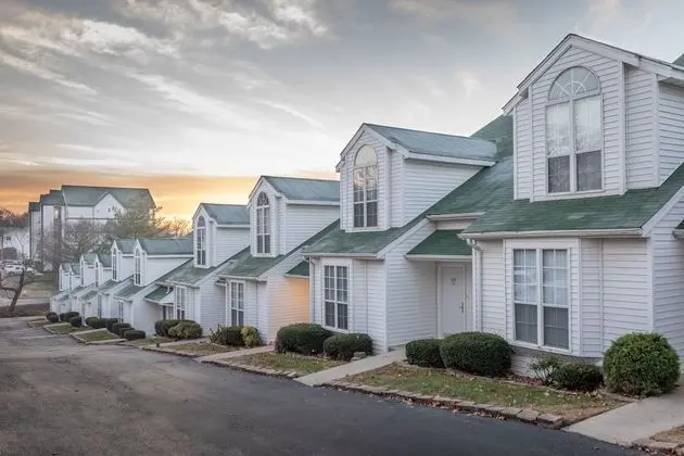 Surrey Townhomes by Capital Vacations