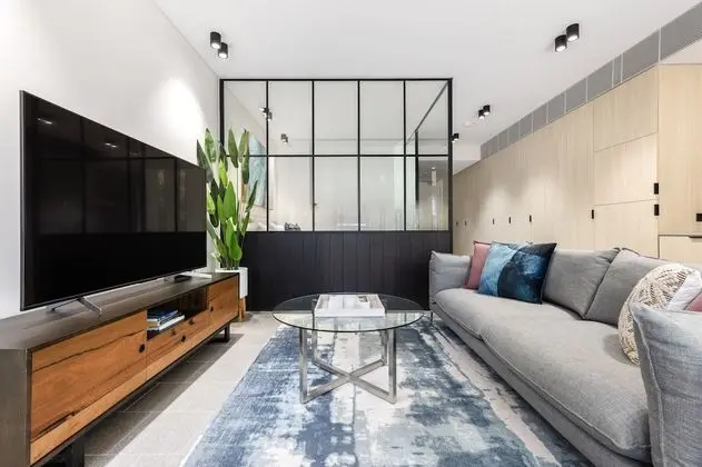 The Surry Apartments