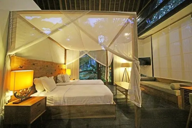 Surya Kembar Villas - Oda