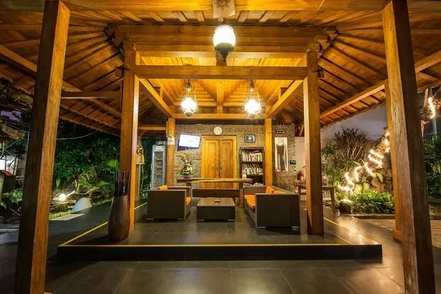 Surya Mas Villa - Lobi