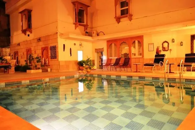 Suryaa Villa - A City Centre Hotel