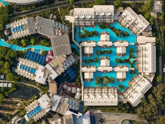 Susesi Luxury Resort - 8