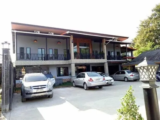 Sut Jai House