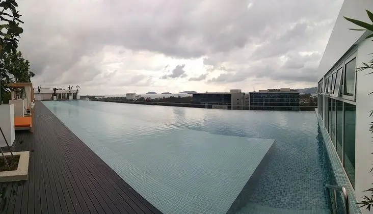 Sutera Avenues - KK Center - Havuz