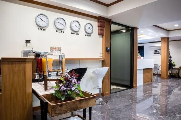 Suthep Home & Hostel - Yerinde Yemek
