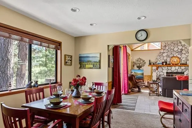 Sutter Ln by Avantstay Beautifully Remodeled Kitchen,4cabin-chic Bedrooms - İç Mekan