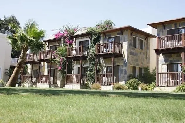 Suum Bodrum Hotel & Beach - Dış Mekan